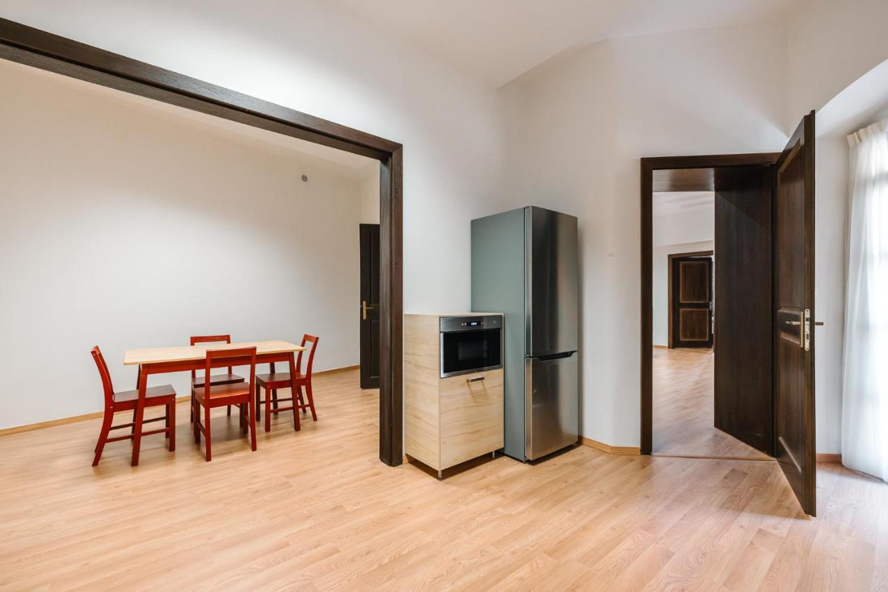 Michalska Residence 1 Братислава Экстерьер фото